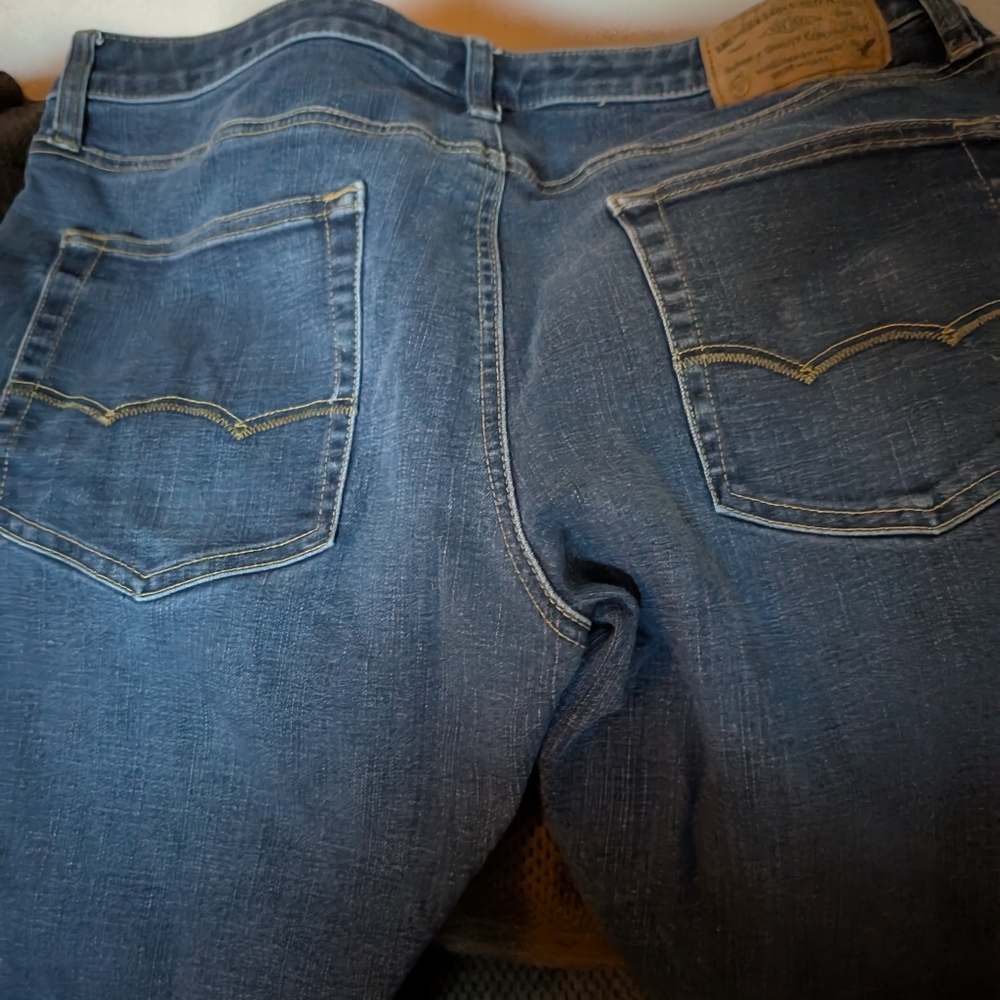Jeans - Picture 3 of 4